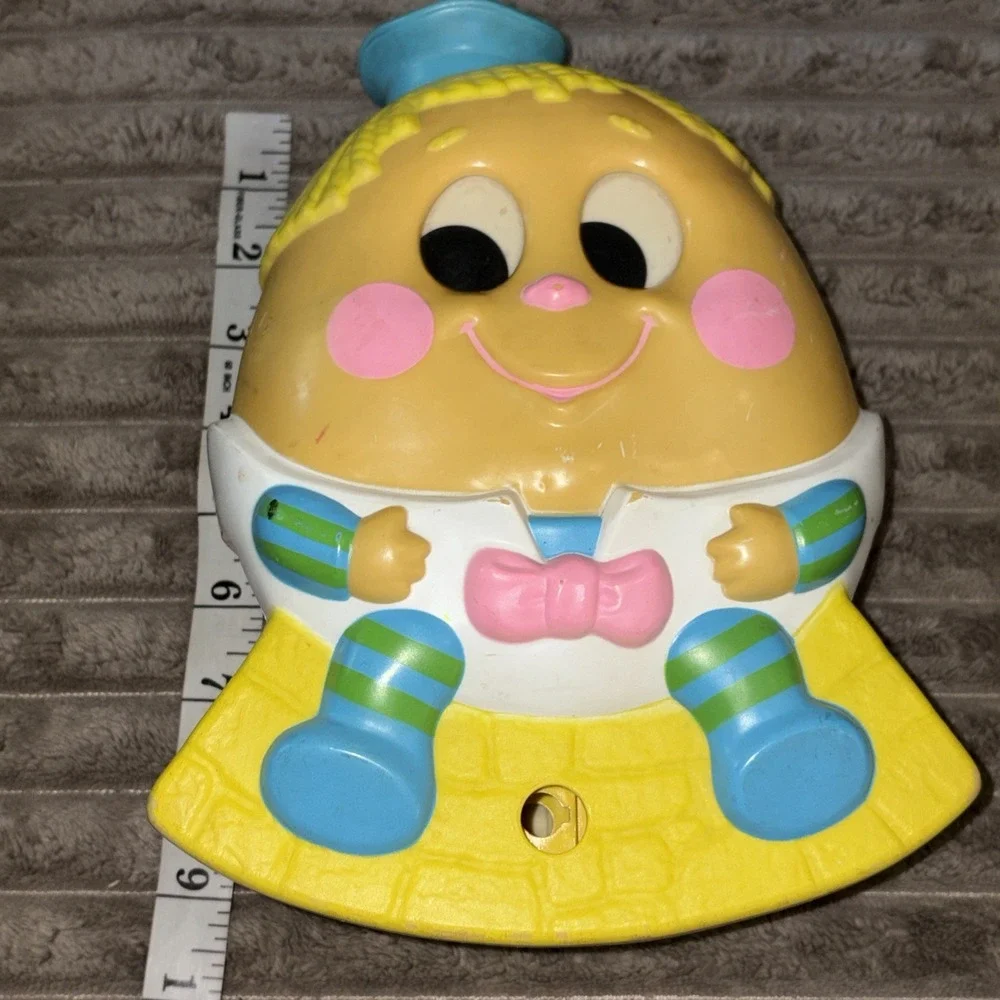 Vintage Humpty Dumpty Baby Nursery 1983 Musical Crib Rail Rocker Action Toy